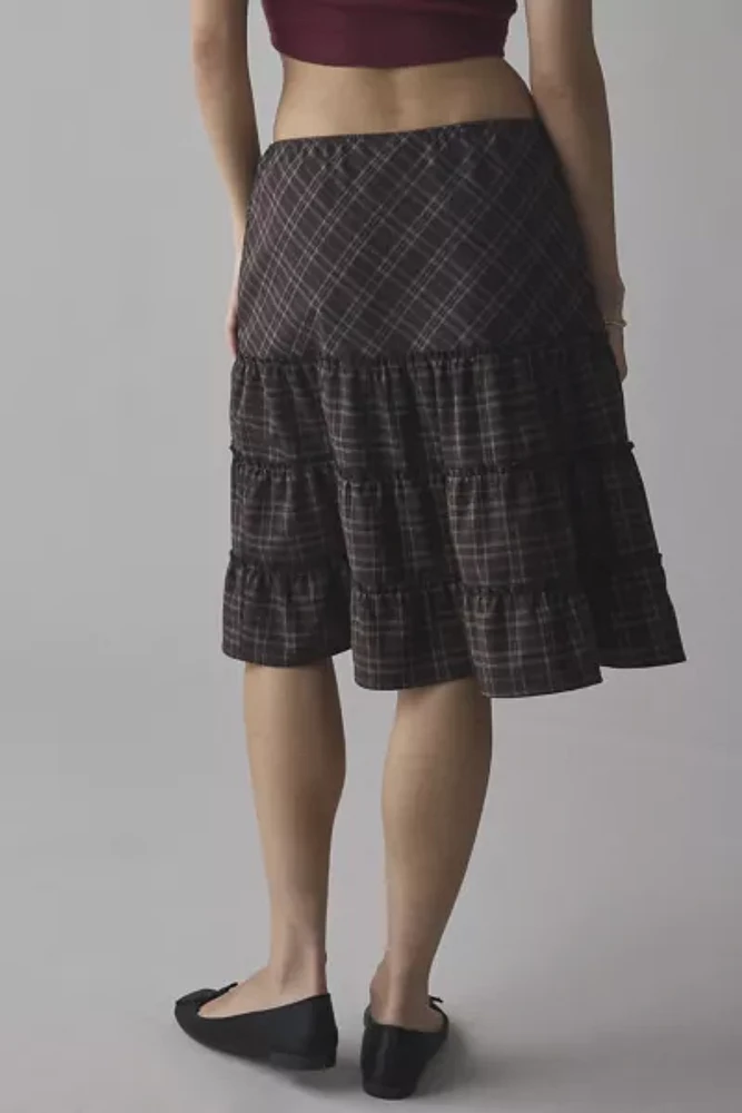 ReMADE By UO Remnants Tiered Plaid Knee-Length Skirt