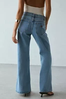 Abrand 99 Gigi Low-Rise Baggy Flare Jean