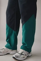 Standard Cloth Stadium Nylon Windpant