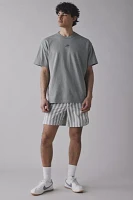 Nike Sportswear Premium Essential Logo Tee