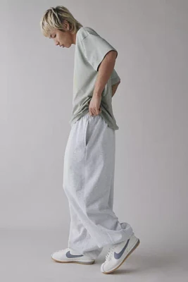 Nike Club Oversized Sweatpant
