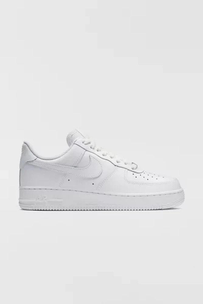 Nike Women's Air Force 1 '07 Sneaker
