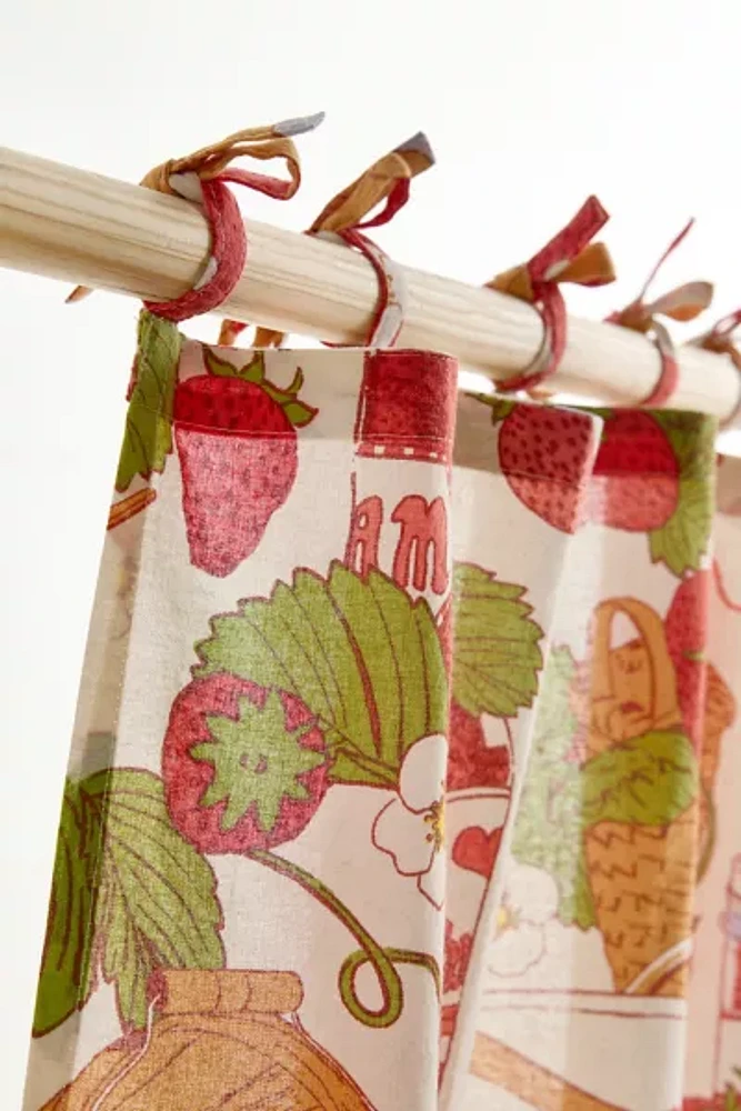 Sweet Strawberry Patterned Café Curtain Set