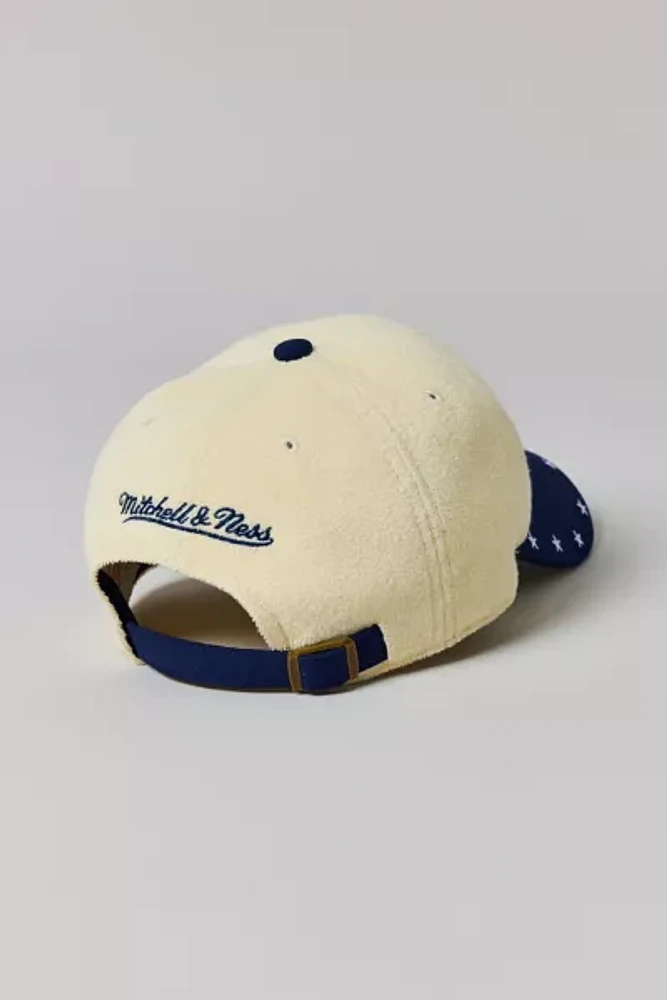 Mitchell & Ness NCAA Yale Dune Dad Hat