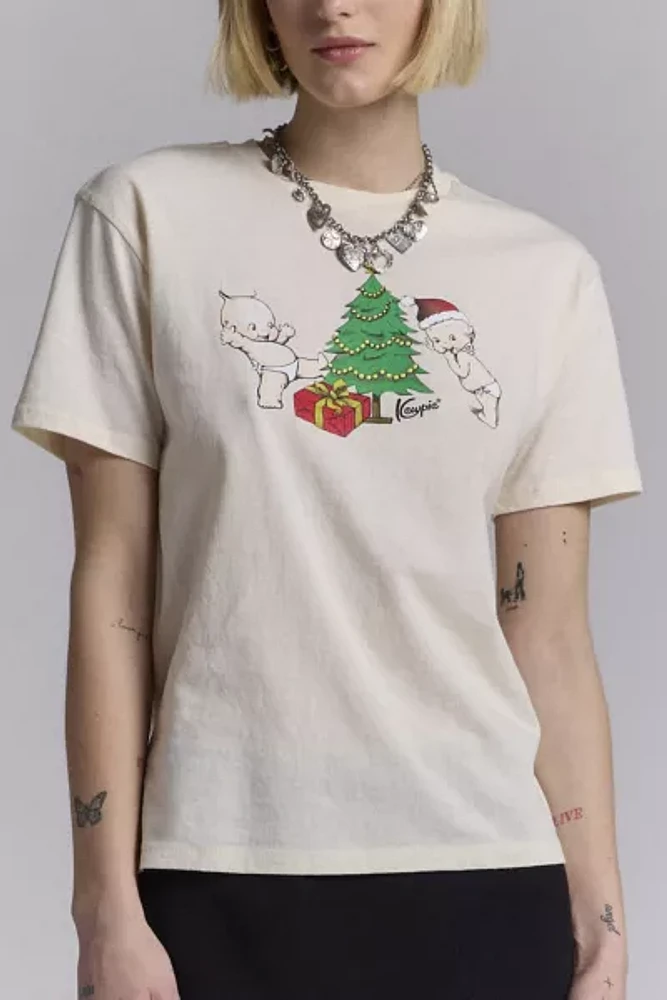 Kewpie Holiday Graphic Slim Tee