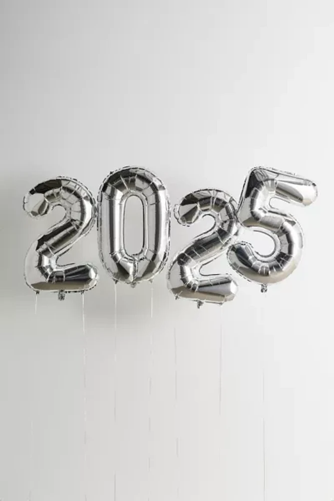 XO, FETTI New Year’s Eve 2025 Mylar Balloon Set