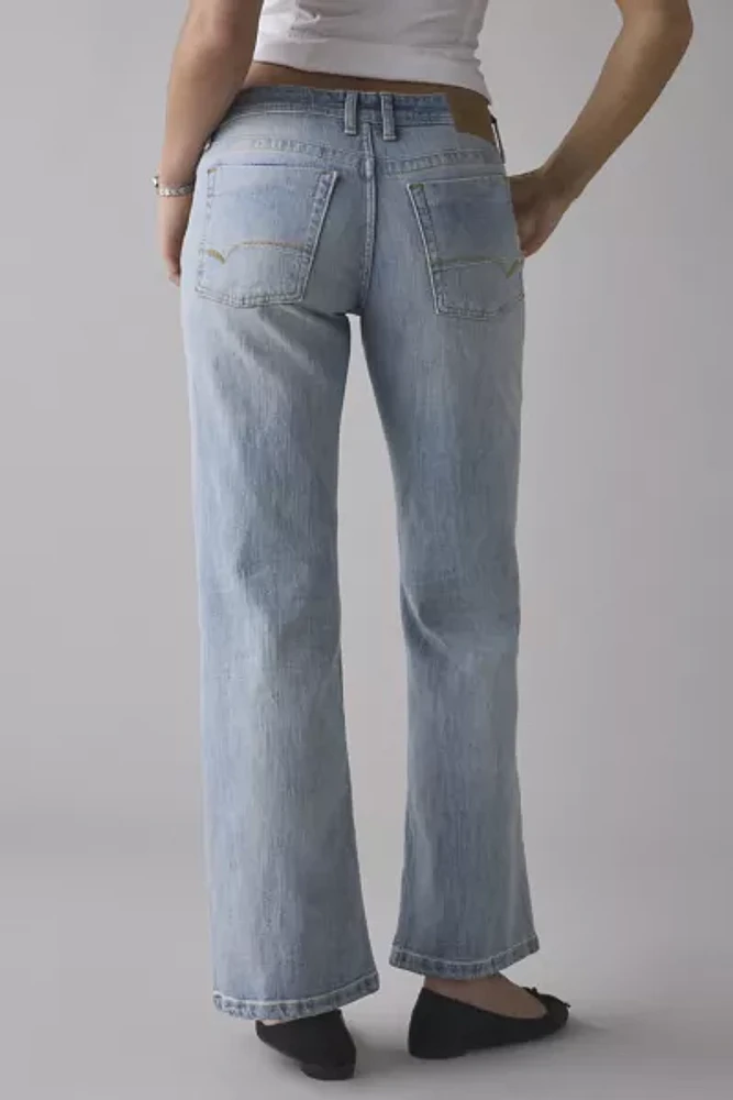 BDG Teo Relaxed Low-Rise Bootcut Jean