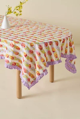 Printed Ruffle Edge Tablecloth