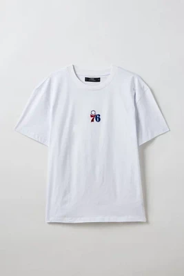 Pro Standard UO Exclusive NBA Philadelphia 76ers Graphic Tee