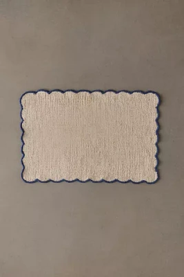 Lily Scalloped Edge Jute Rug