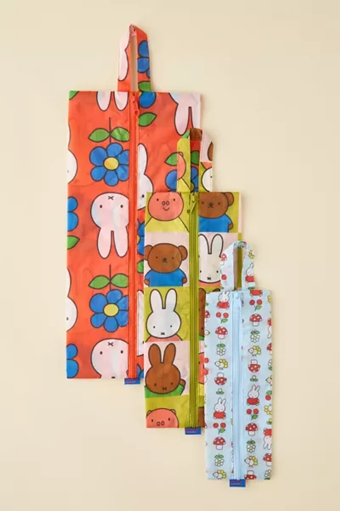 BAGGU & Miffy 3D Travel Zip Pouch Set