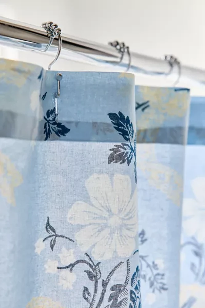 Juliette Floral Bows Patterned Shower Curtain