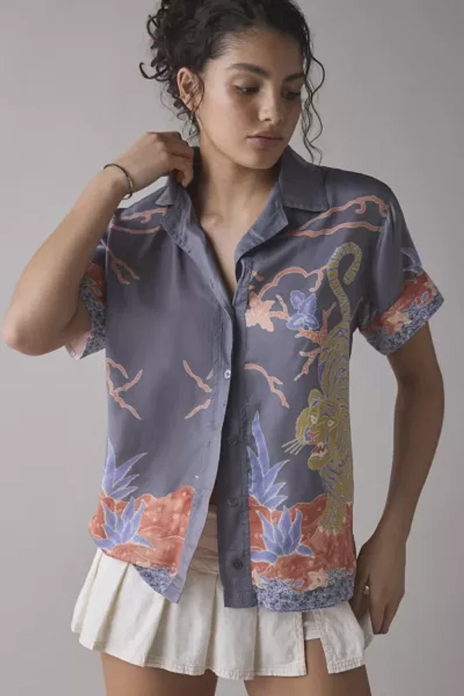 BDG Asher Satin Printed Souvenir Short Sleeve Button-Down Shirt