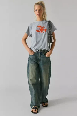 Lobster Applique Graphic Slim Tee