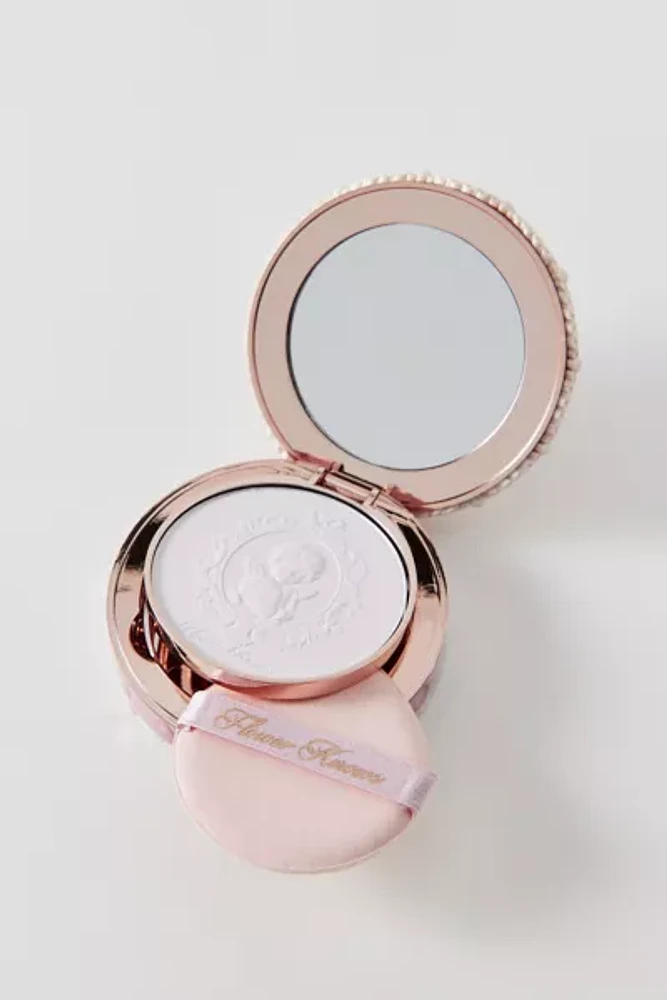 Flower Knows Strawberry Cupid Pressed Powder