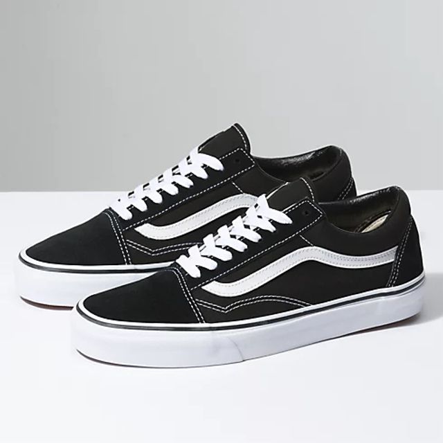 vancouver mall vans