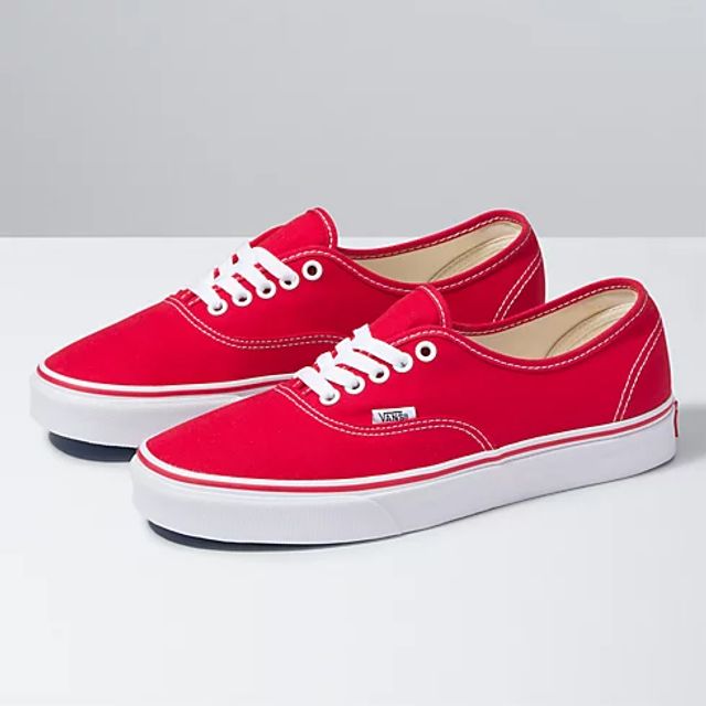 vans mainplace