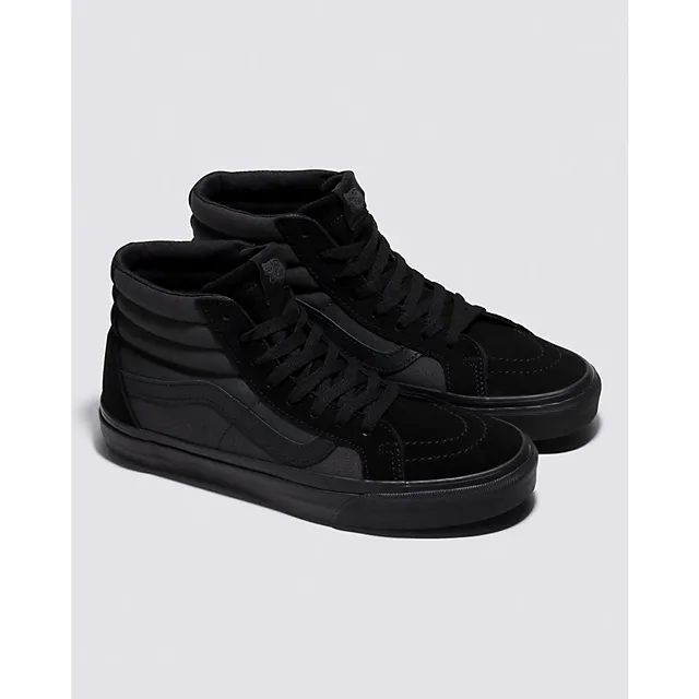 Sk8-Hi Reissue VLT LX Love Wins Shoe