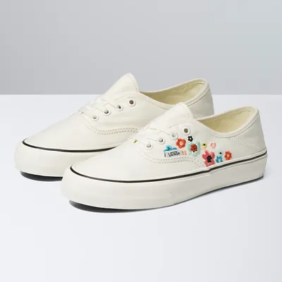 Groovy Floral Authentic VR3 SF Shoe