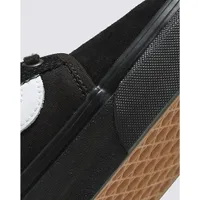 Chukka Low Sidestripe Shoe