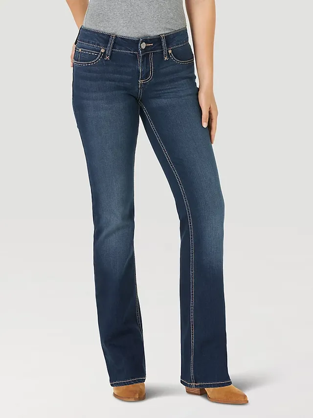Wrangler Retro® Ladies' Mae Jeans in MS Wash