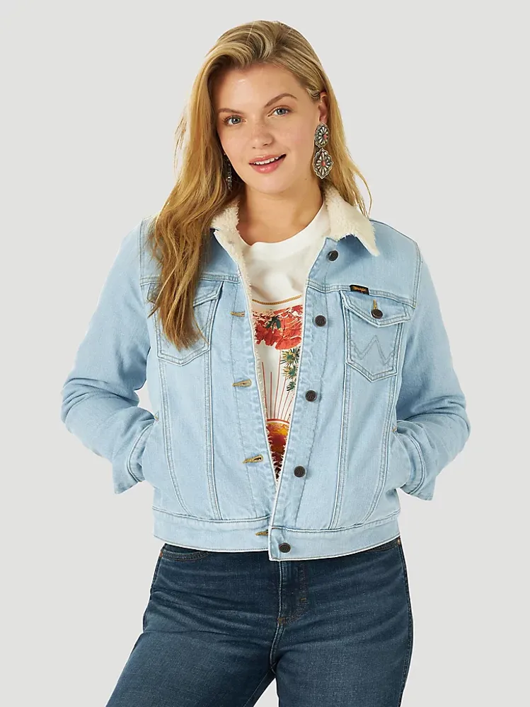 Women's Wrangler Retro® Sherpa Lined Western Denim Jacket Bleached