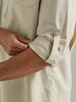 Men's Wrangler Performance Button Front Long Sleeve Solid Shirt Overcast