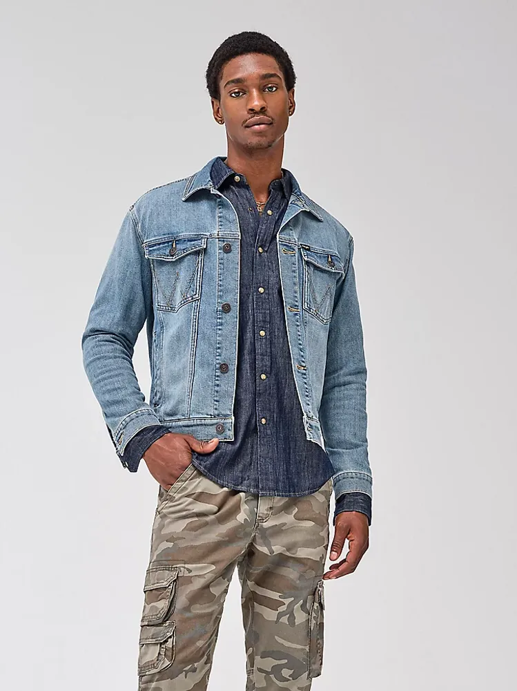 Men's Wrangler® Classic Denim Trucker Jacket Vintage Indigo