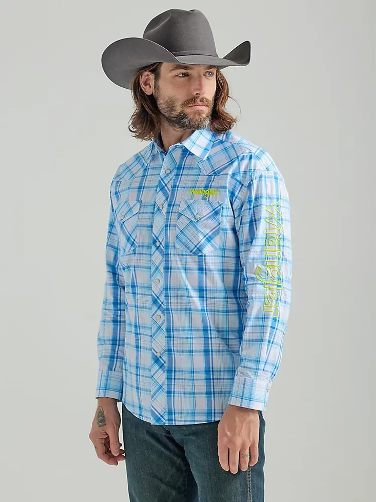 Men's Wrangler® Logo Long Sleeve Western Snap Plaid Shirt Sea Blue