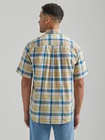 Wrangler Rugged Wear® Short Sleeve Easy Care Plaid Button-Down Shirt Khaki Blue