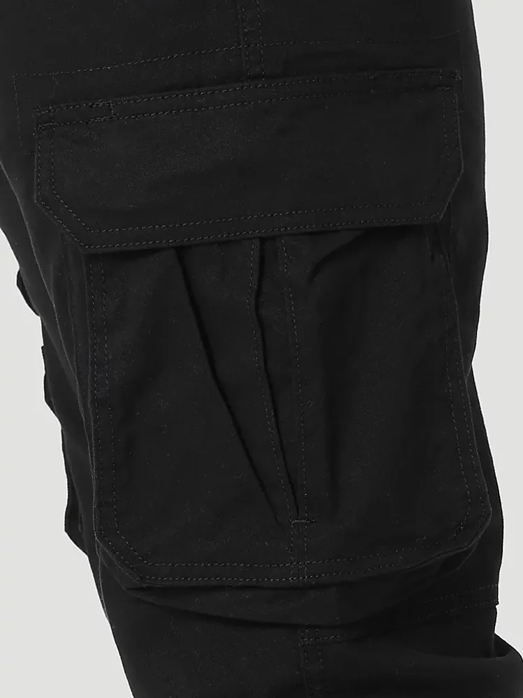 Men's Wrangler® Flex Tapered Cargo Pant Black