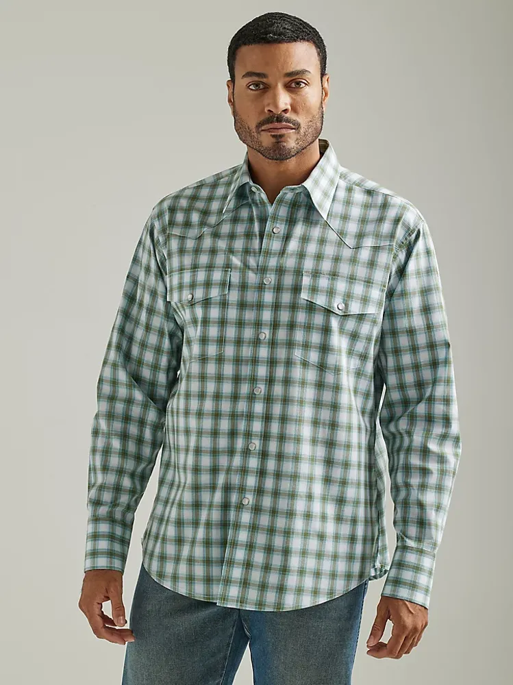 Men's Wrinkle Resist Long Sleeve Western Snap Plaid Shirt Mossy Green