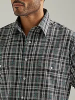 Men's Wrinkle Resist Short Sleeve Western Snap Plaid Shirt Black Knight