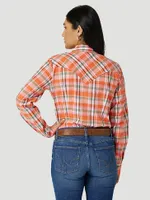 Women's Essential Long Sleeve Plaid Poplin Western Snap Shirt