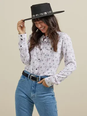 Women's Wrangler Retro® Geo Print Western Snap Shirt White Tec