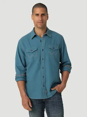 Men's Wrangler Retro® Premium Long Sleeve Button-Down Solid Shirt French Blue