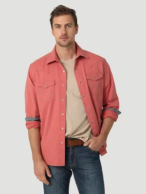 Men's Wrangler Retro® Premium Long Sleeve Button-Down Solid Shirt Pomelo Red
