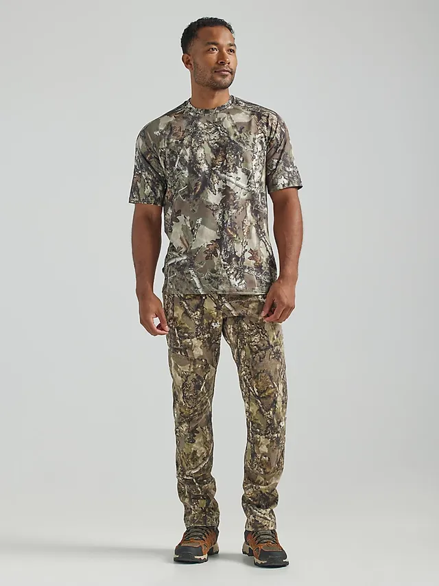 Wrangler ATG Men's All-Terrain Realtree Camo Fleece Zip-Front