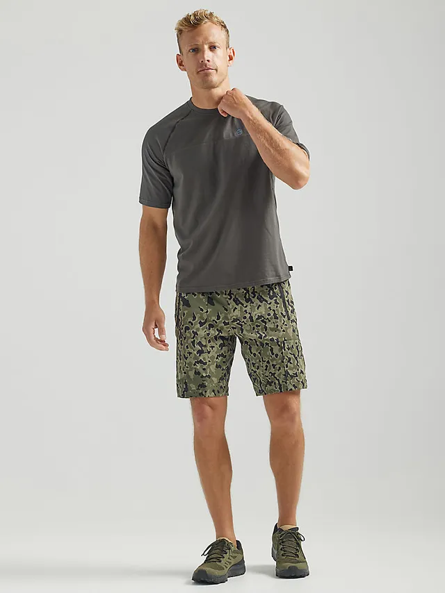 Fabletics On-The-Go High-Waisted 6 Short Womens Dusty Garden Camo