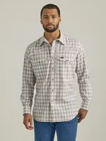 Men's Wrangler Performance Snap Long Sleeve Plaid Shirt Desert Taupe