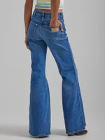 Women's Wrangler® Wanderer 622 High Rise Flare Jean Smoke Sea