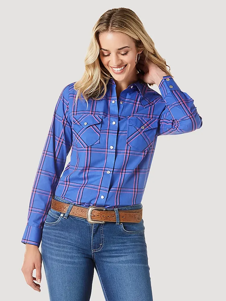 Women's Essential Long Sleeve Plaid Western Snap Top Dazzling Blue