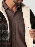 Men's Wrangler® Sherpa Lined Jacquard Print Jacket Olive