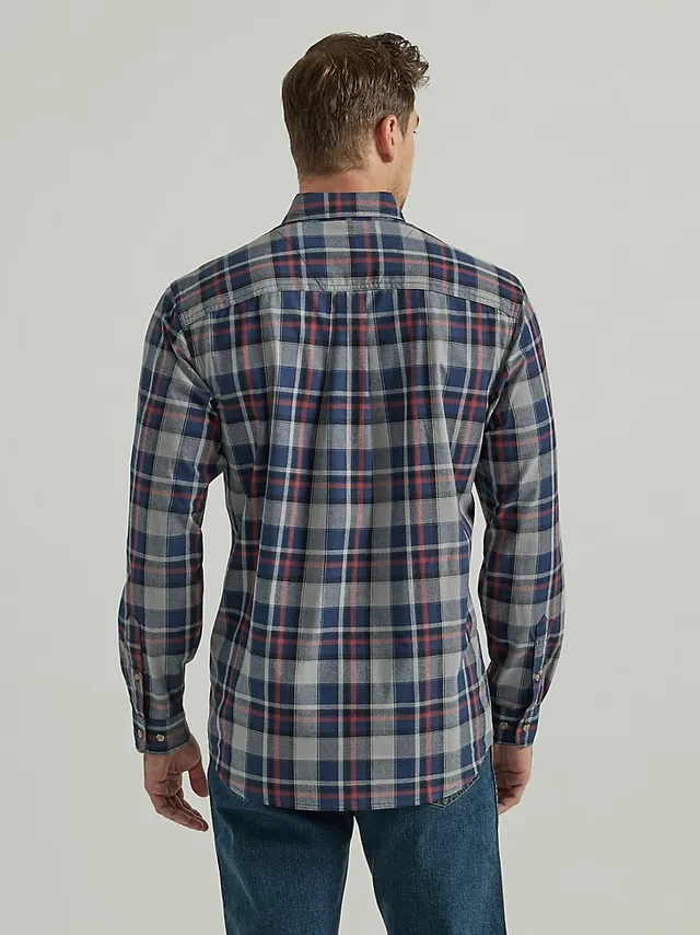 Wrangler Rugged Wear® Long Sleeve Flannel Plaid Button-Down Shirt in Navy  Indigo