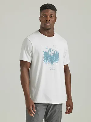 ATG By Wrangler® Men's Front Graphic T-Shirt Marshmallow