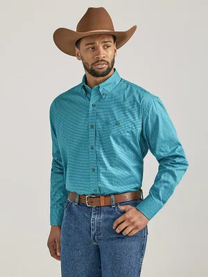 Wrangler® George Strait™ Long Sleeve Button Down One Pocket Shirt Teal Discs
