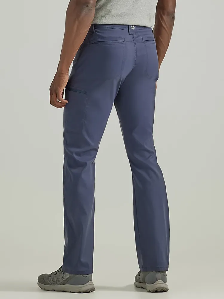 Men's Wrangler® Flex Waist Outdoor Cargo Pant Blue Nights