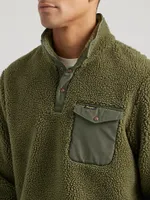 Wrangler x Buffalo Trace™ Men's Sherpa Pullover Kentucky Green