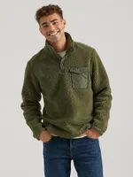 Wrangler x Buffalo Trace™ Men's Sherpa Pullover Kentucky Green