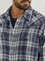 Men's Wrangler Retro® Premium Long Sleeve Western Snap Plaid Shirt Deep Blue